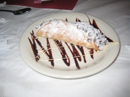 mfm-cannoli MFM Cannoli Dessert