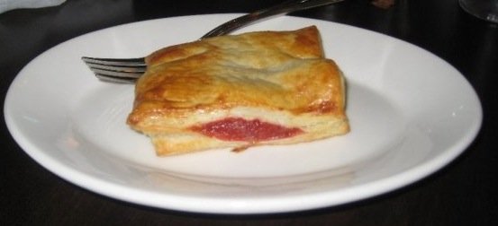 fm-guava-dessert FuegoMundo Guava Pastry Dessert