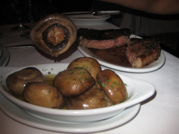 ribeye-and-mushrooms Ruth\'s Chris Ribeye and mushrooms