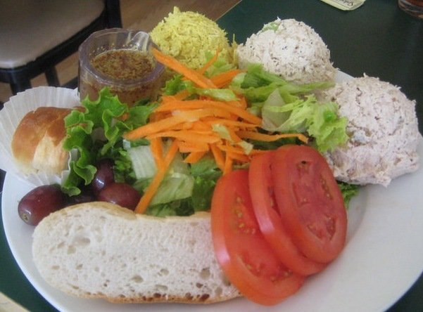 Cafe at Pharr Salad Trio