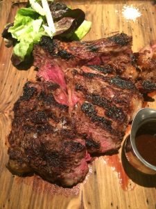 Bone-in Ribeye + Tempranillo Bordelaise + ensalada verde