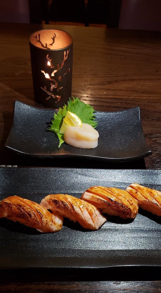 sushi-romantic-atlanta-roamilicious-oku-review